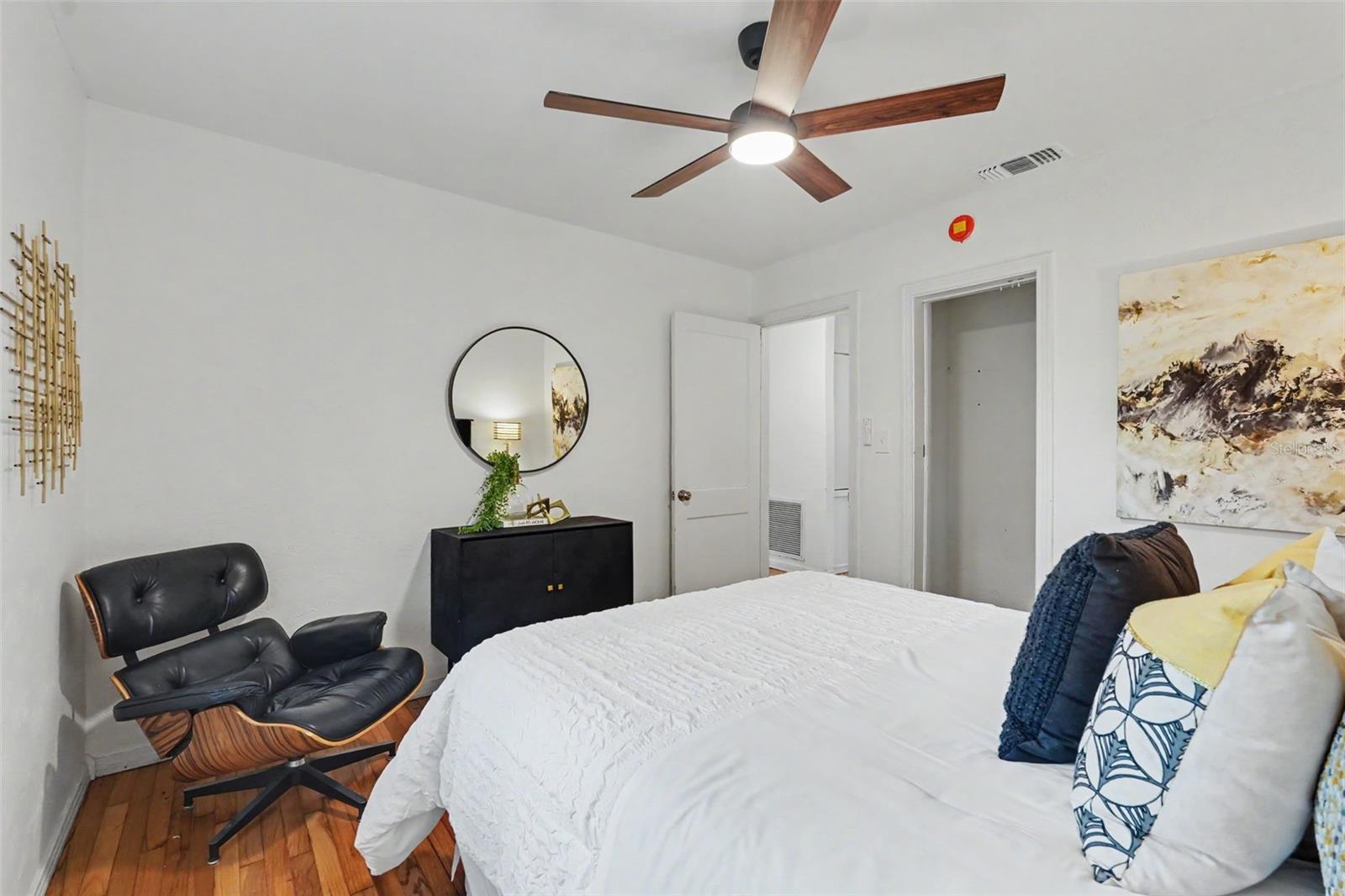 HAMNERS W E ALBIMAR - Residential