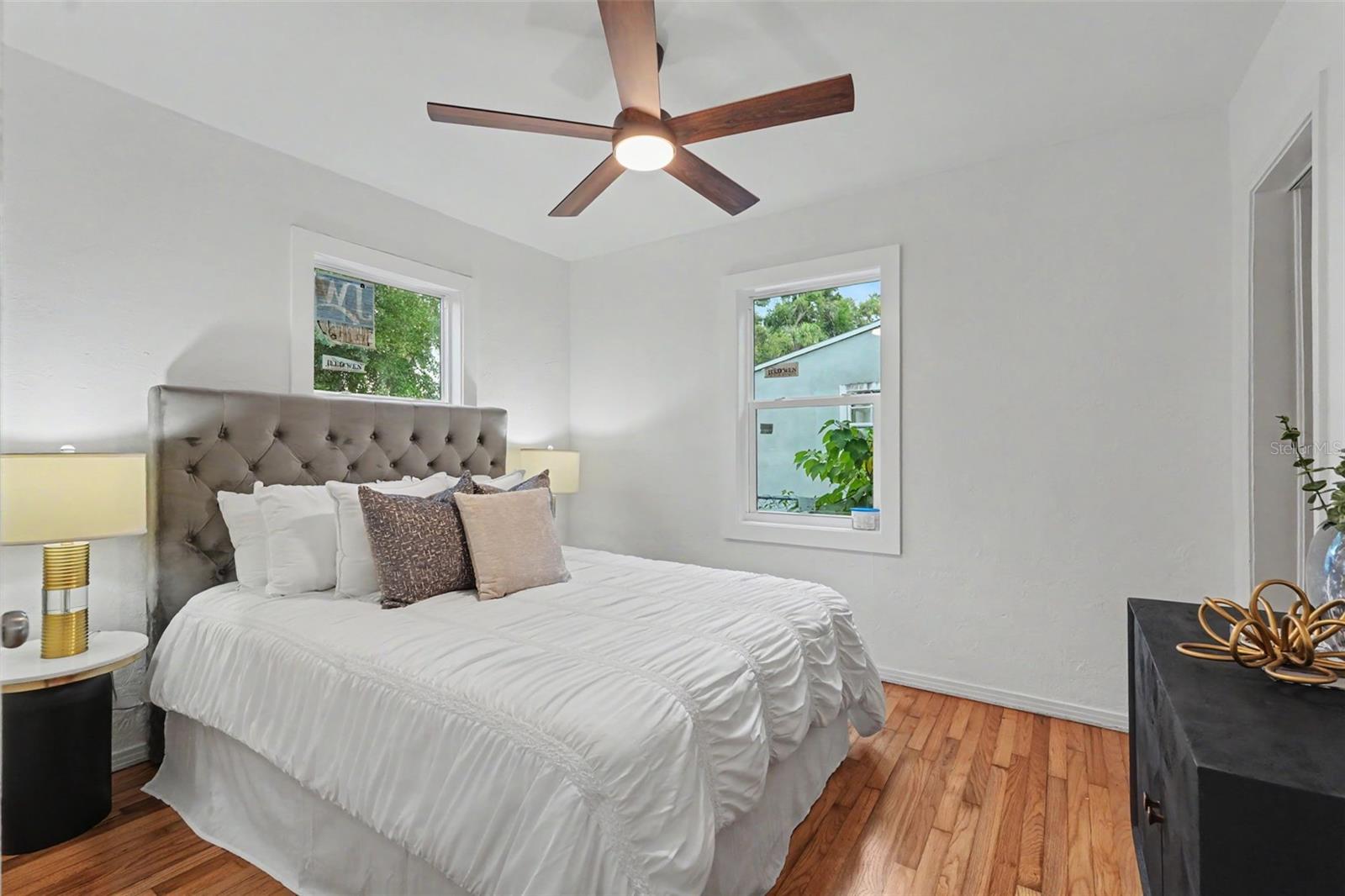 HAMNERS W E ALBIMAR - Residential