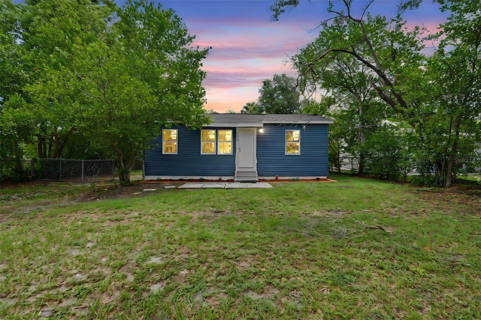 HAMNERS W E ALBIMAR - Residential