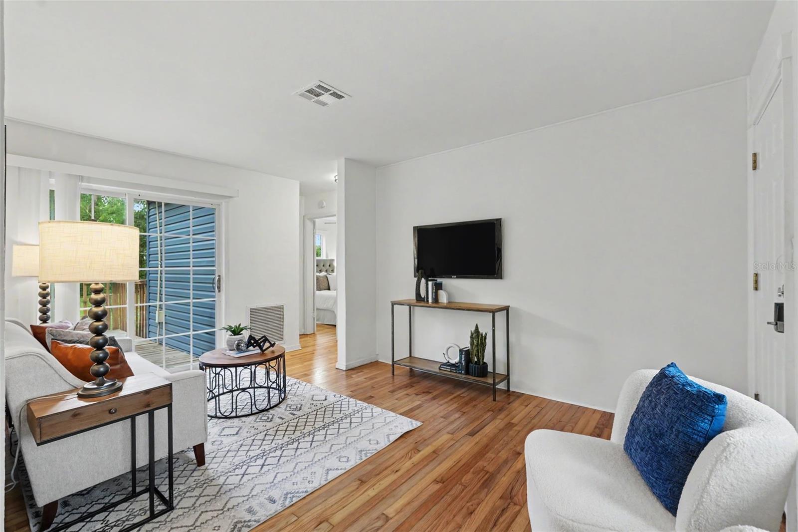 HAMNERS W E ALBIMAR - Residential