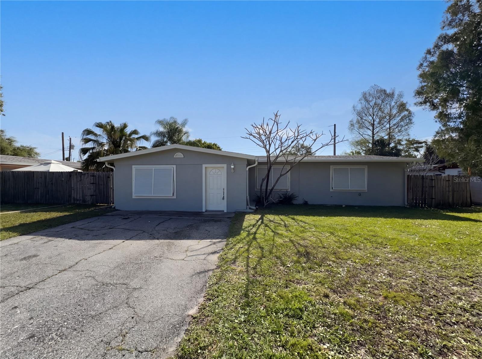HAMPTON HOMES UNIT 03 - Residential