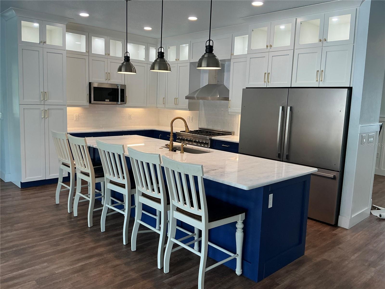 BLUE SPGS PARK - Residential