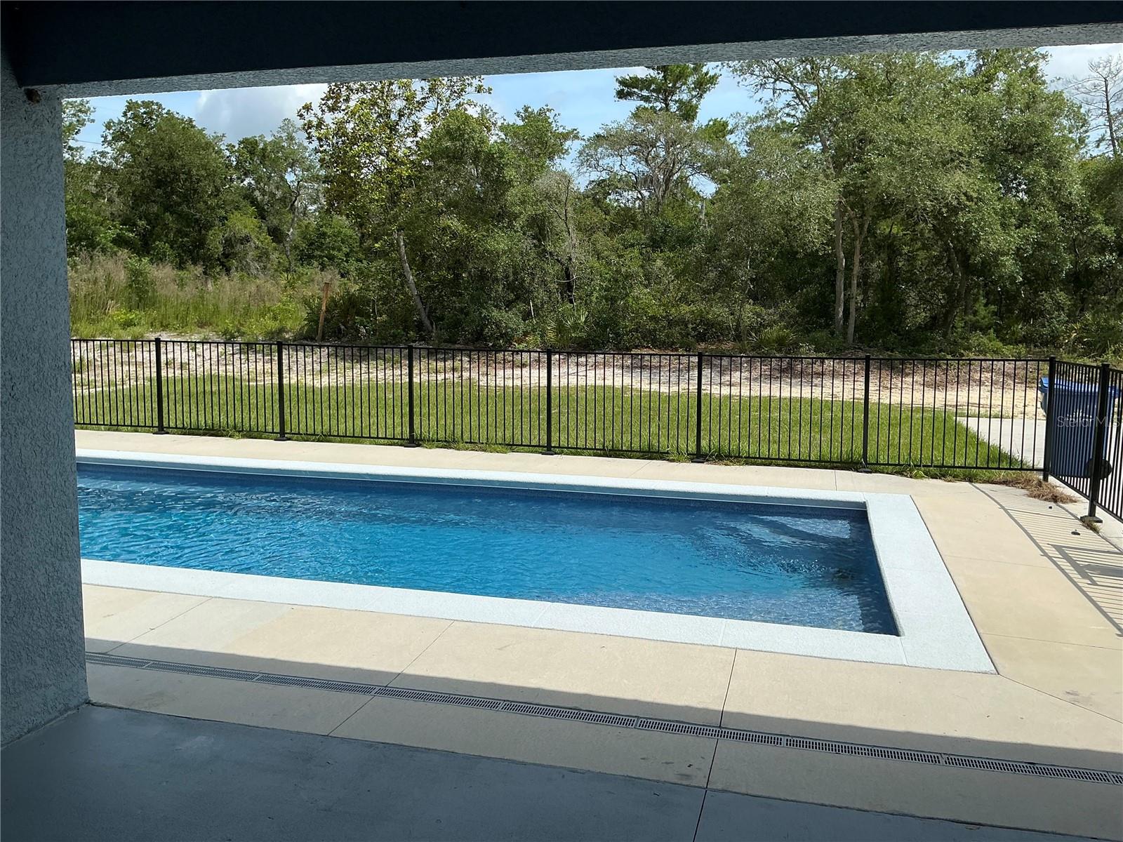 BLUE SPGS PARK - Residential