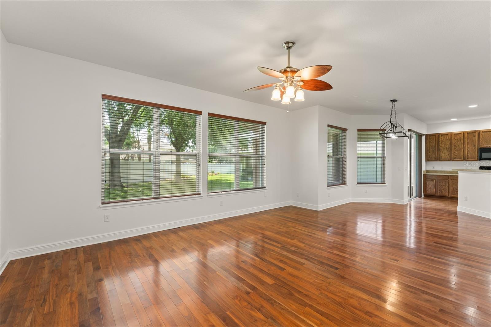 ENCLAVE/BERKSHIRE PARK B G H I - Residential Lease