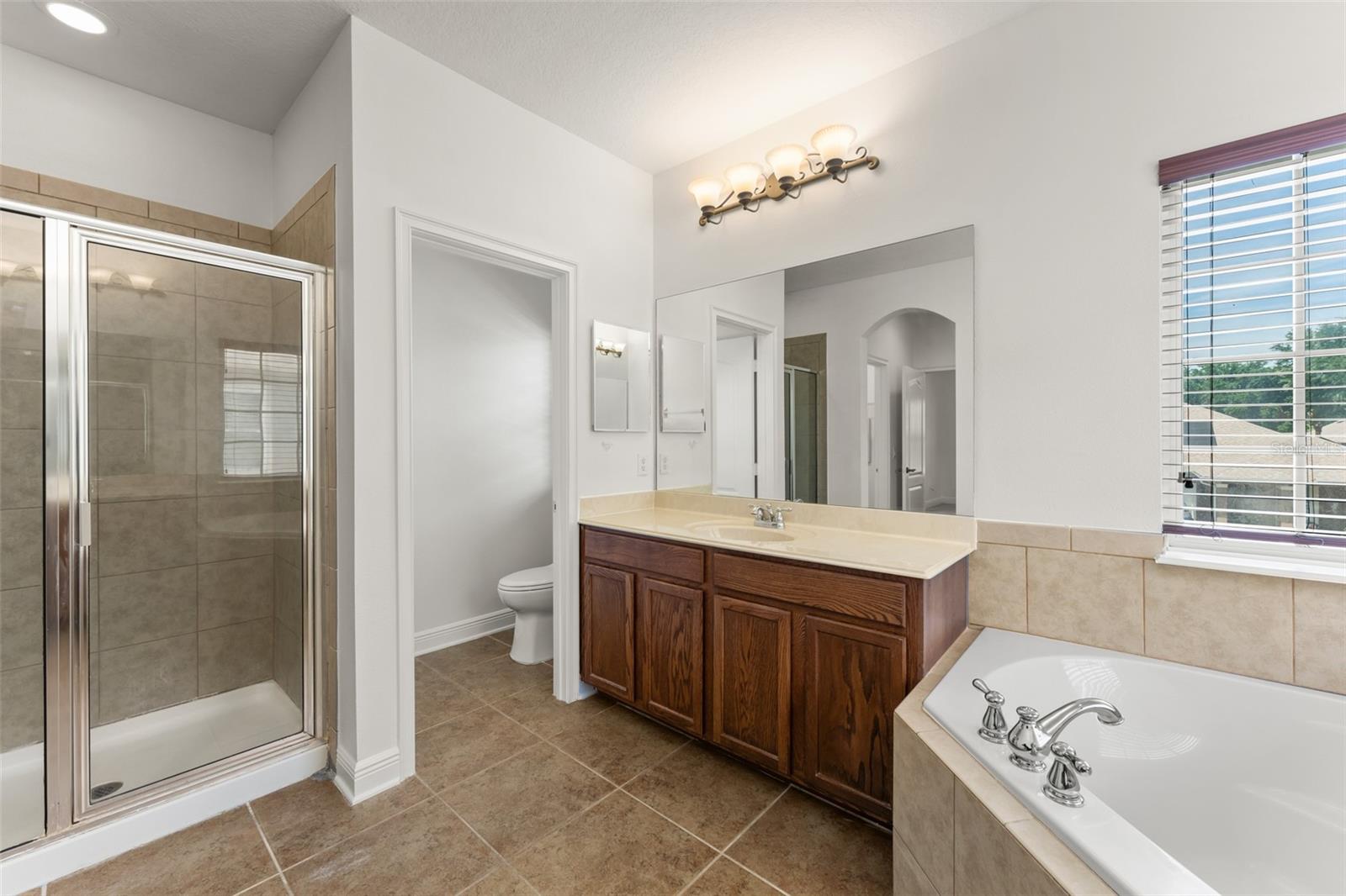 ENCLAVE/BERKSHIRE PARK B G H I - Residential Lease