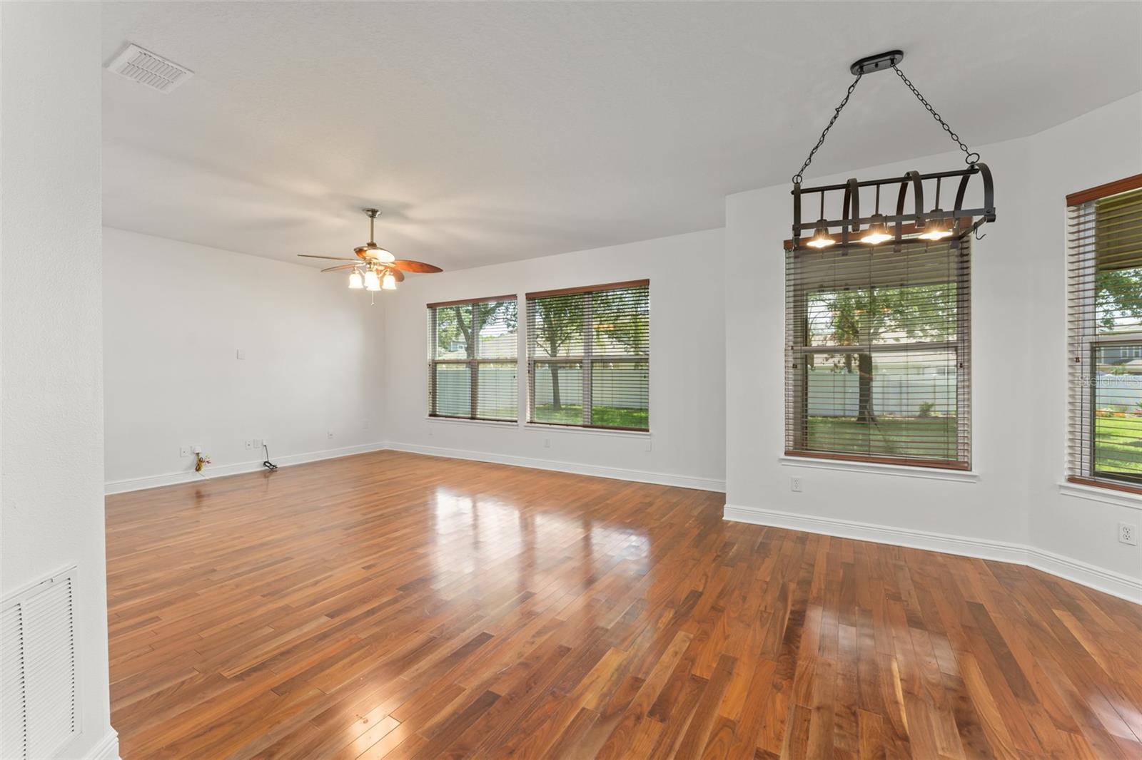 ENCLAVE/BERKSHIRE PARK B G H I - Residential Lease