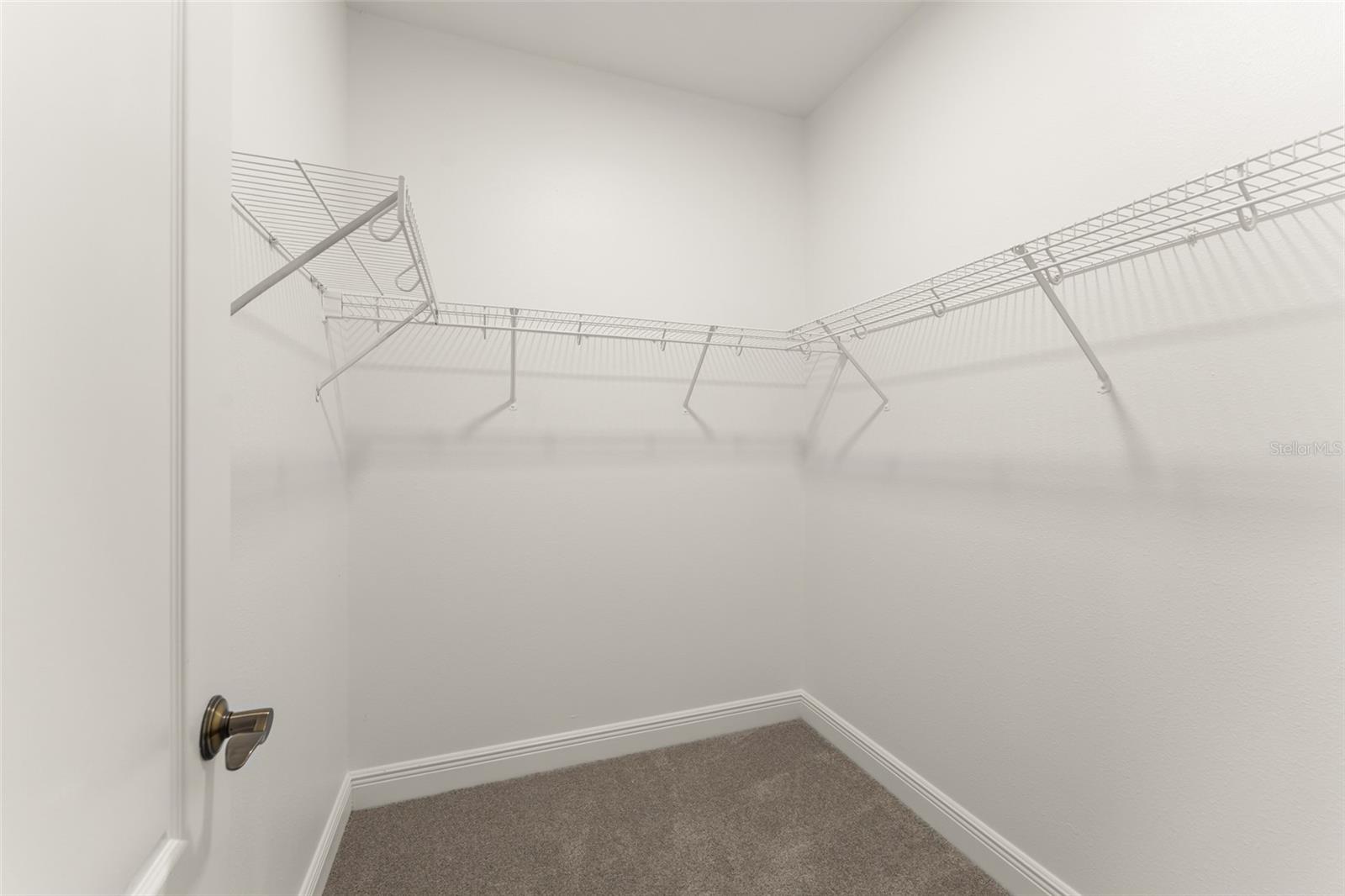ENCLAVE/BERKSHIRE PARK B G H I - Residential Lease