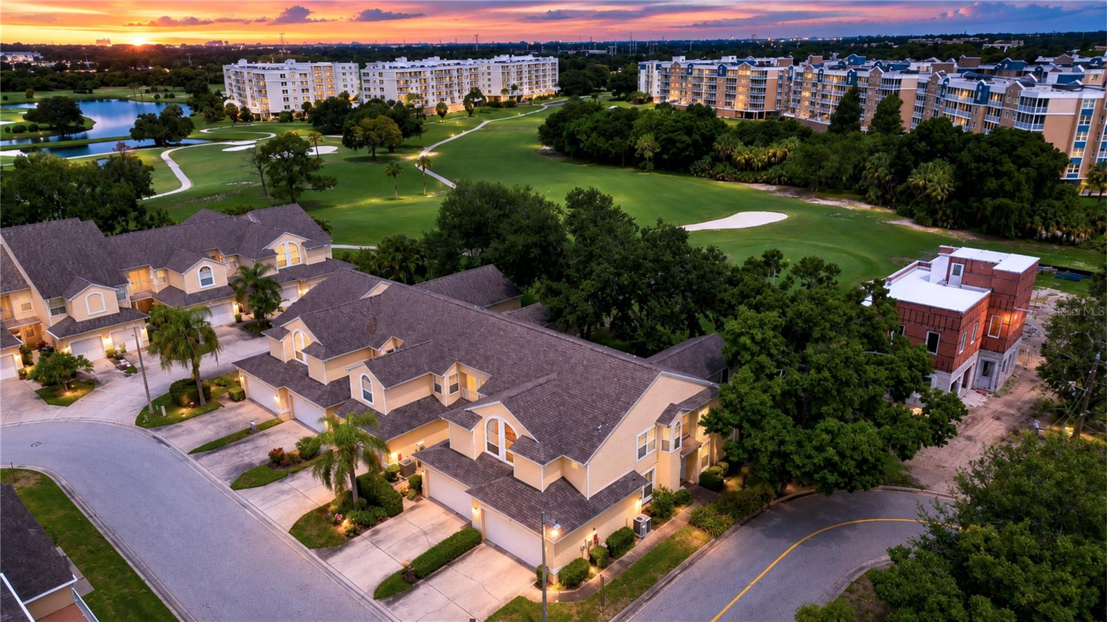 WILLOW GREENS - Residential