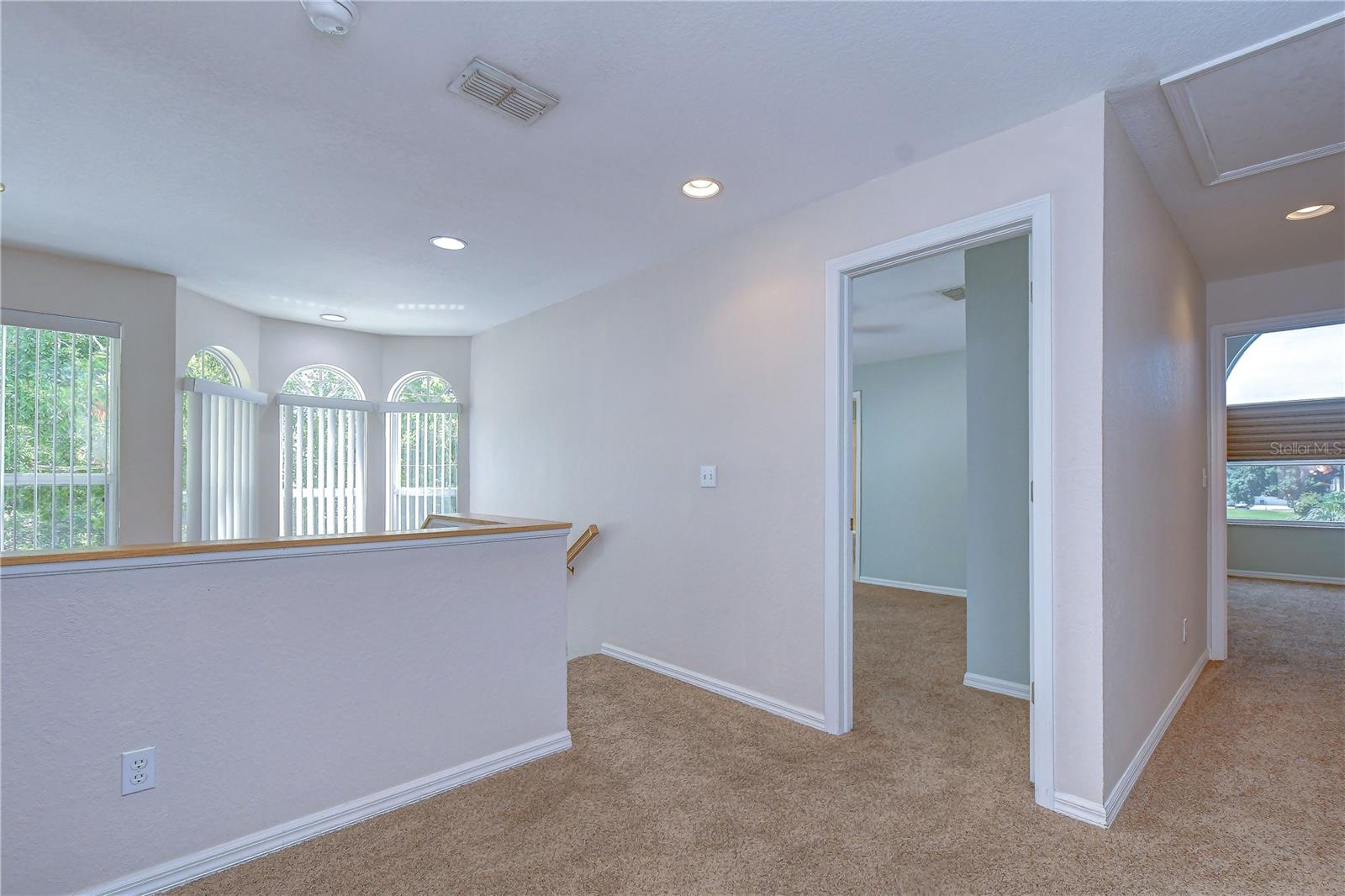 WILLOW GREENS - Residential