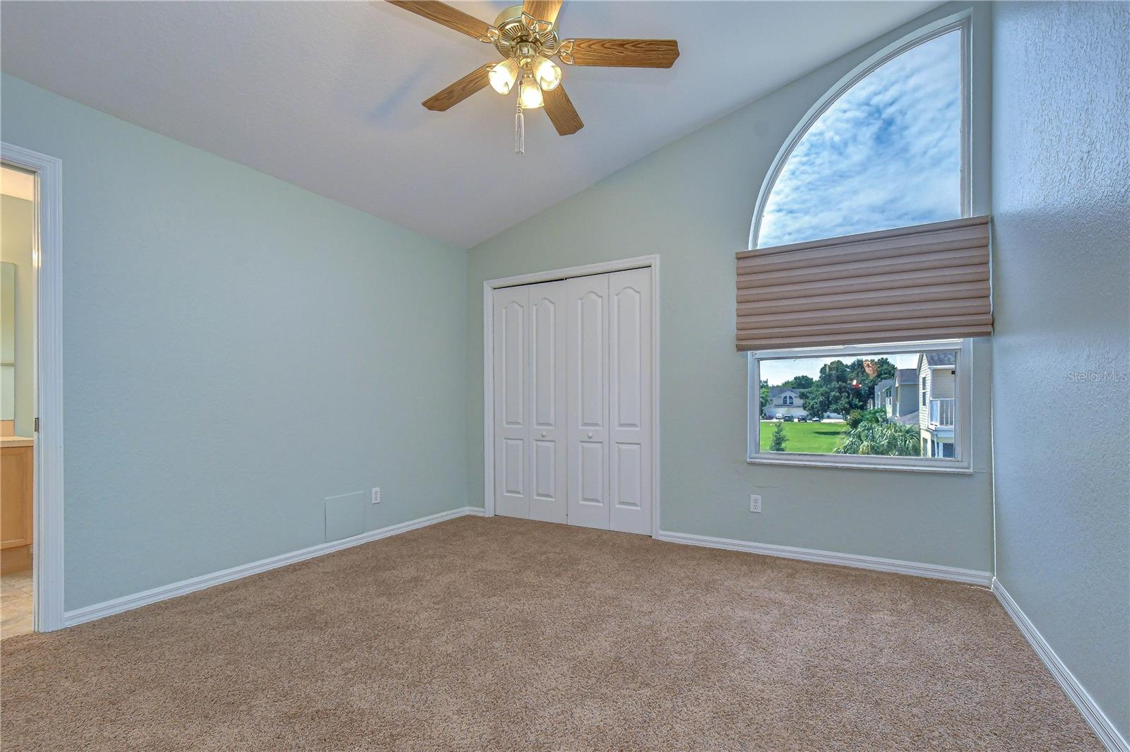 WILLOW GREENS - Residential