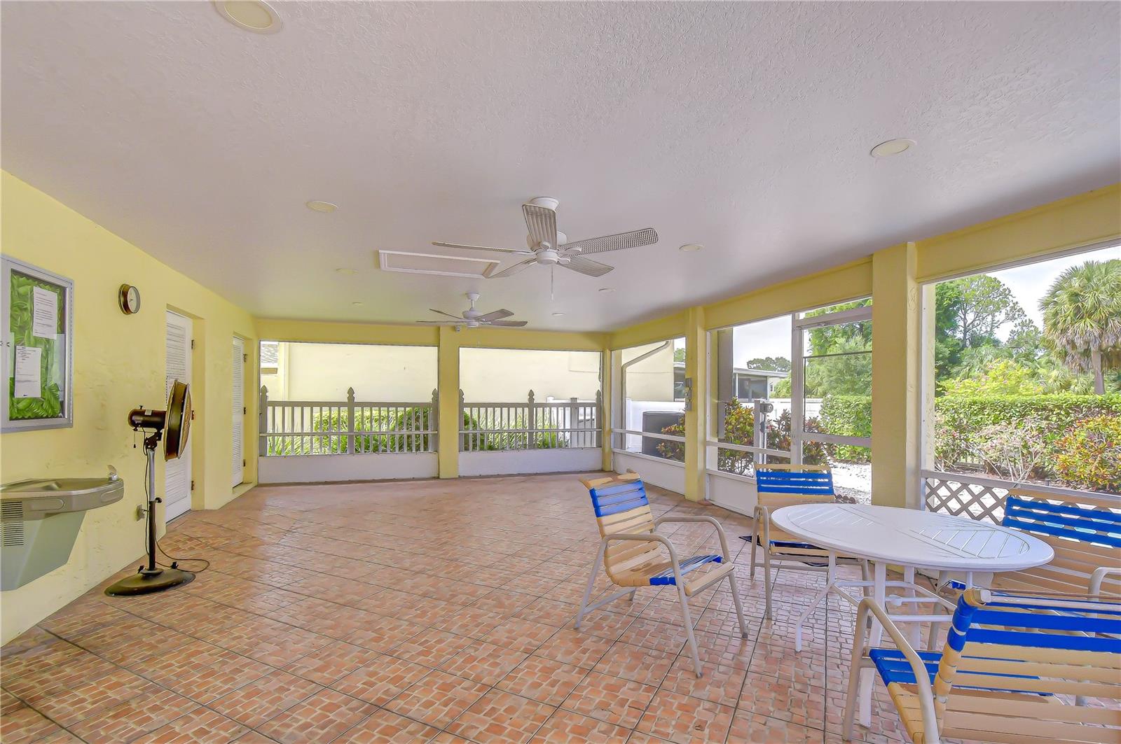 WILLOW GREENS - Residential