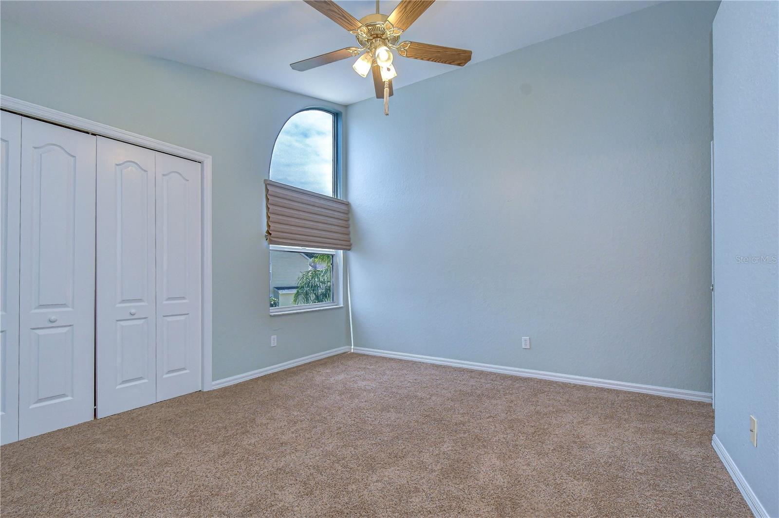 WILLOW GREENS - Residential
