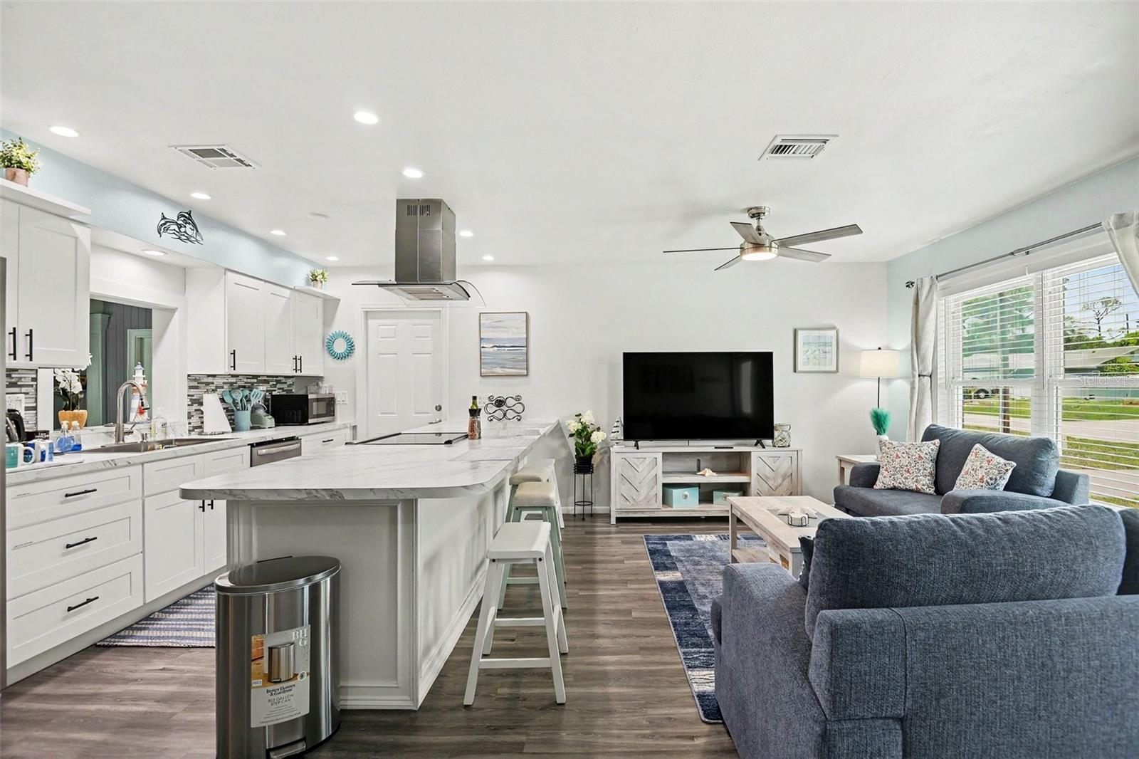 PORT CHARLOTTE SEC 008 - Residential Lease