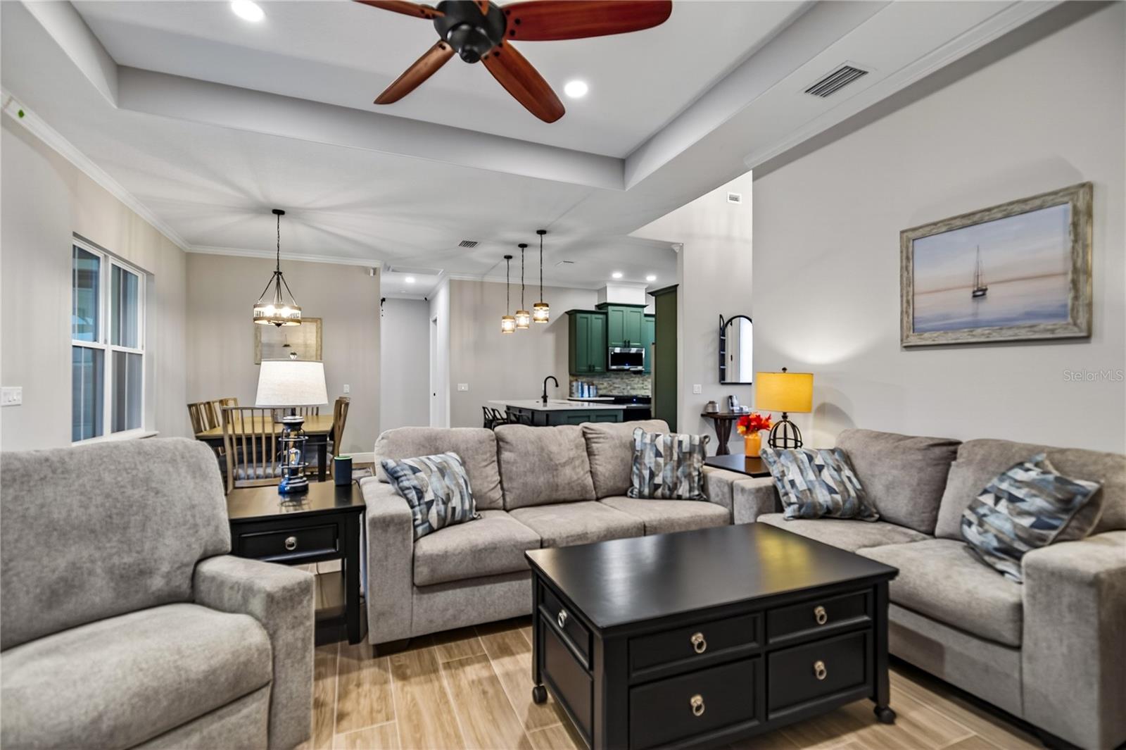 SHORELINE RANCH - Residential