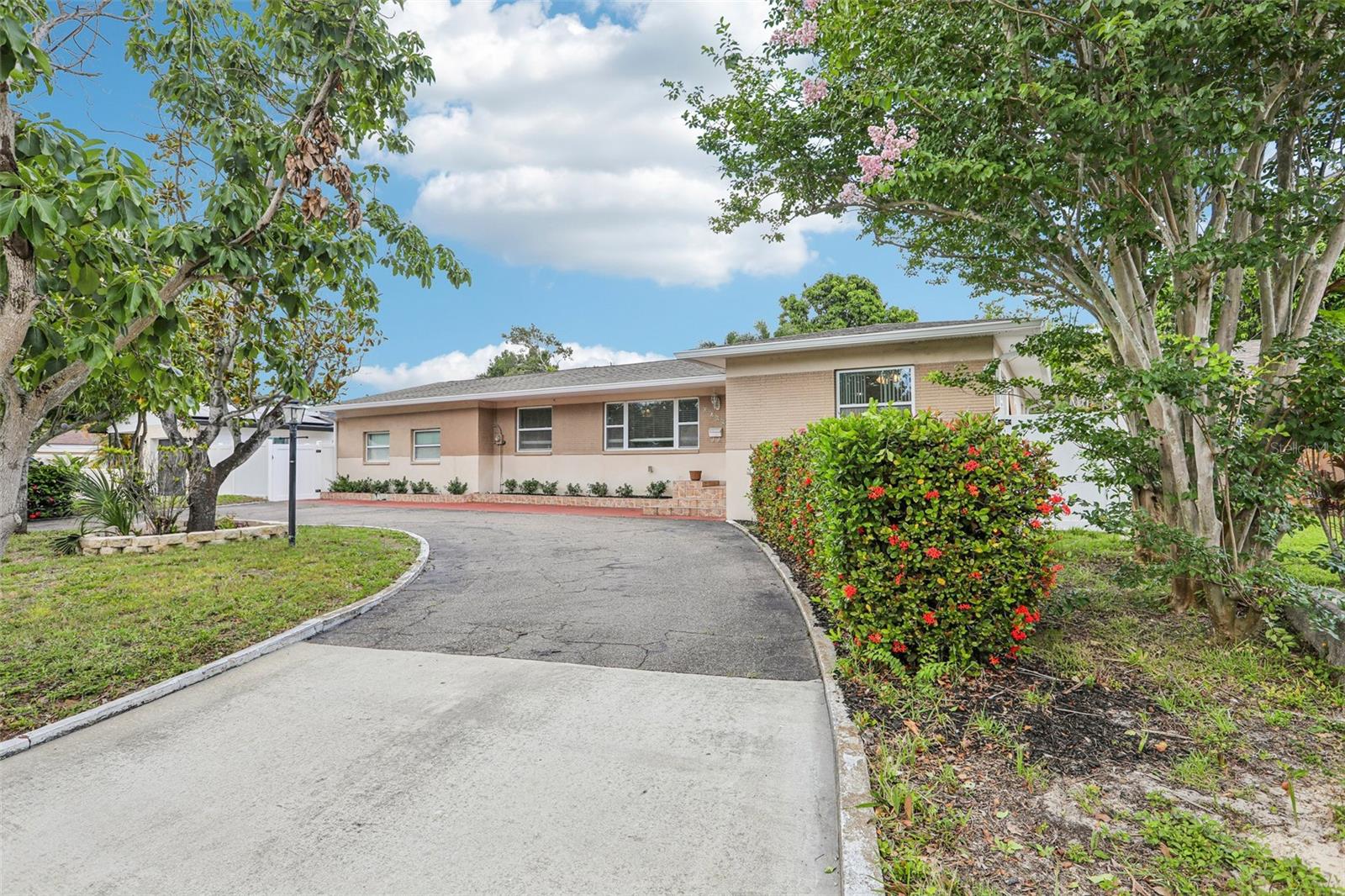 DISSTON HIGHVIEW SUB - Residential
