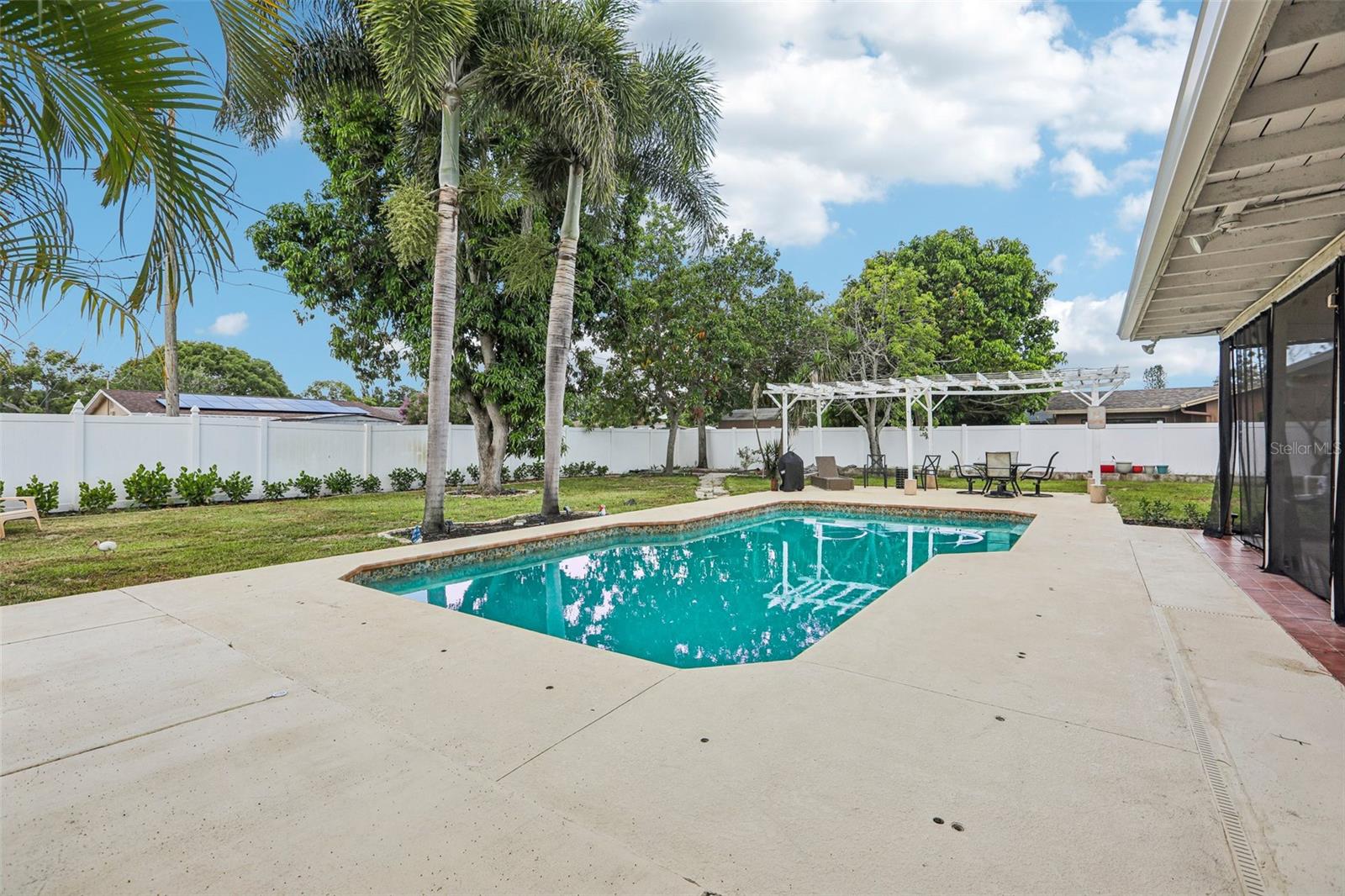DISSTON HIGHVIEW SUB - Residential