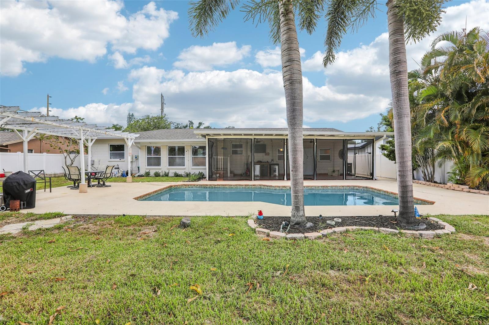 DISSTON HIGHVIEW SUB - Residential
