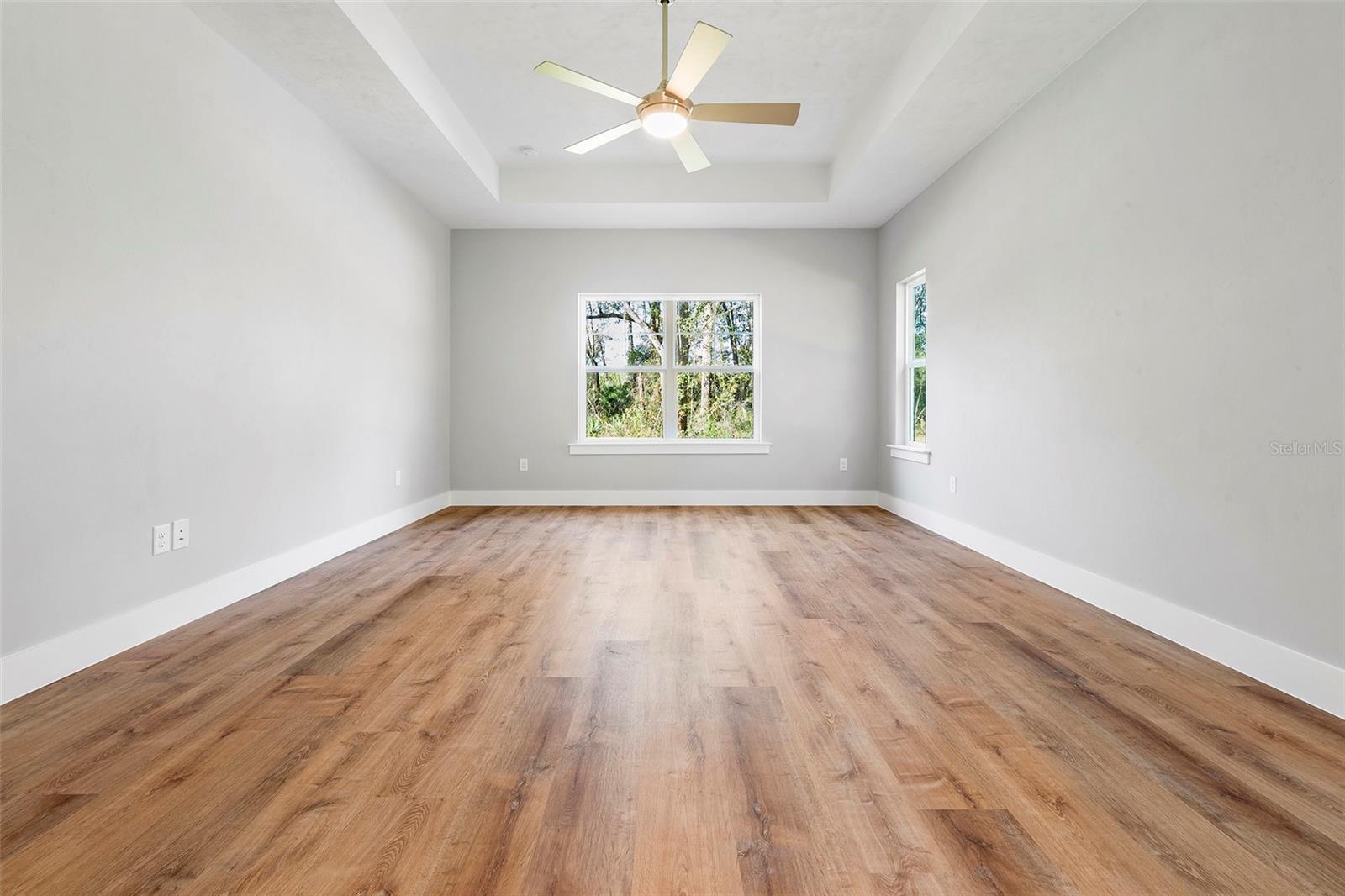 KIMBERLY OAKS - Residential