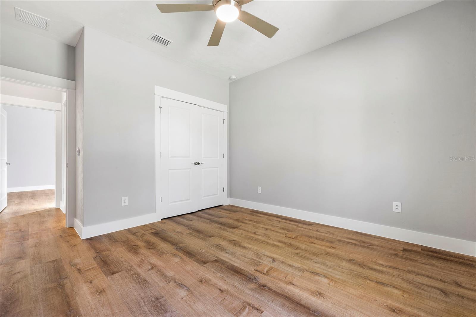 KIMBERLY OAKS - Residential