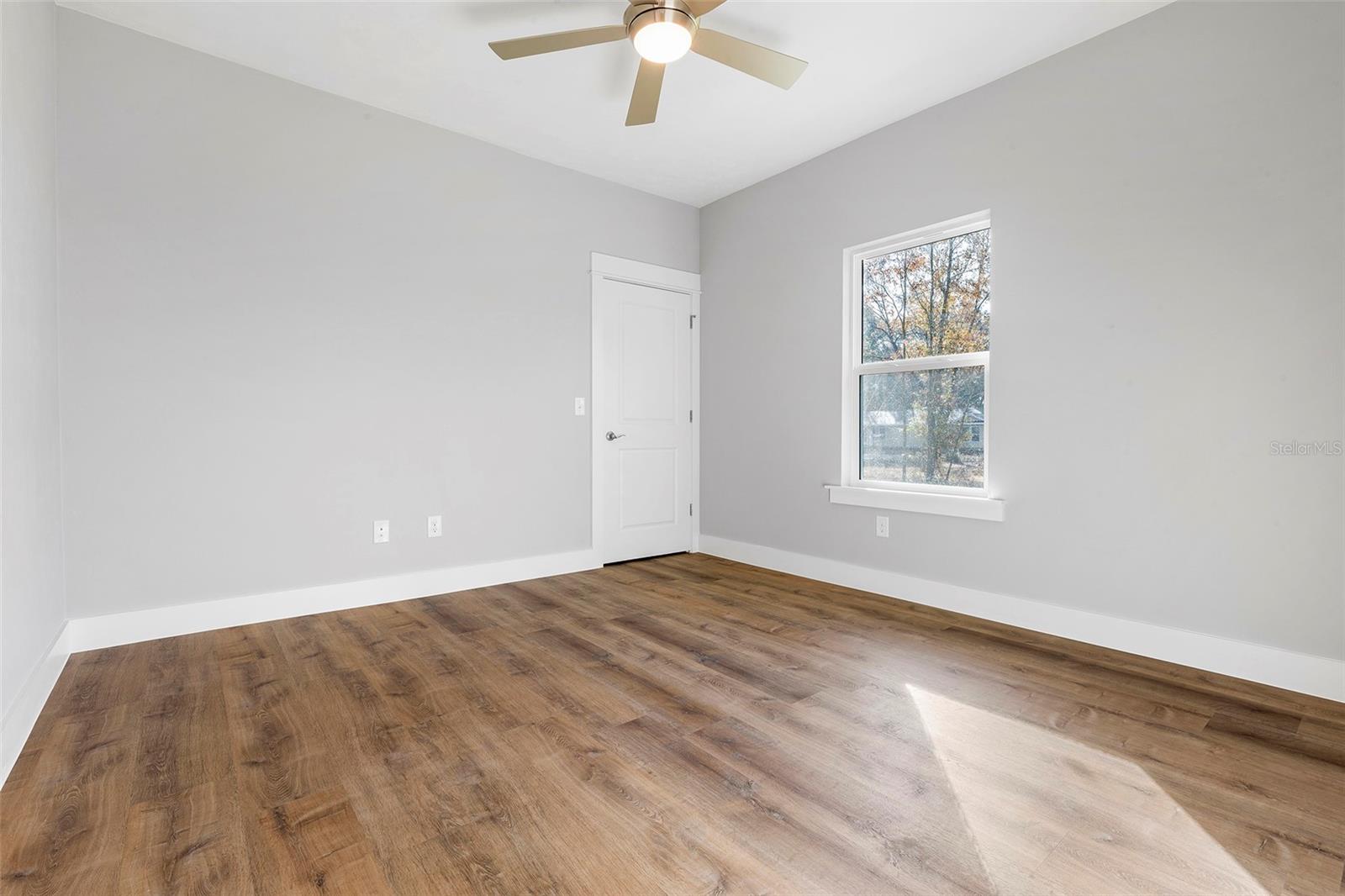 KIMBERLY OAKS - Residential