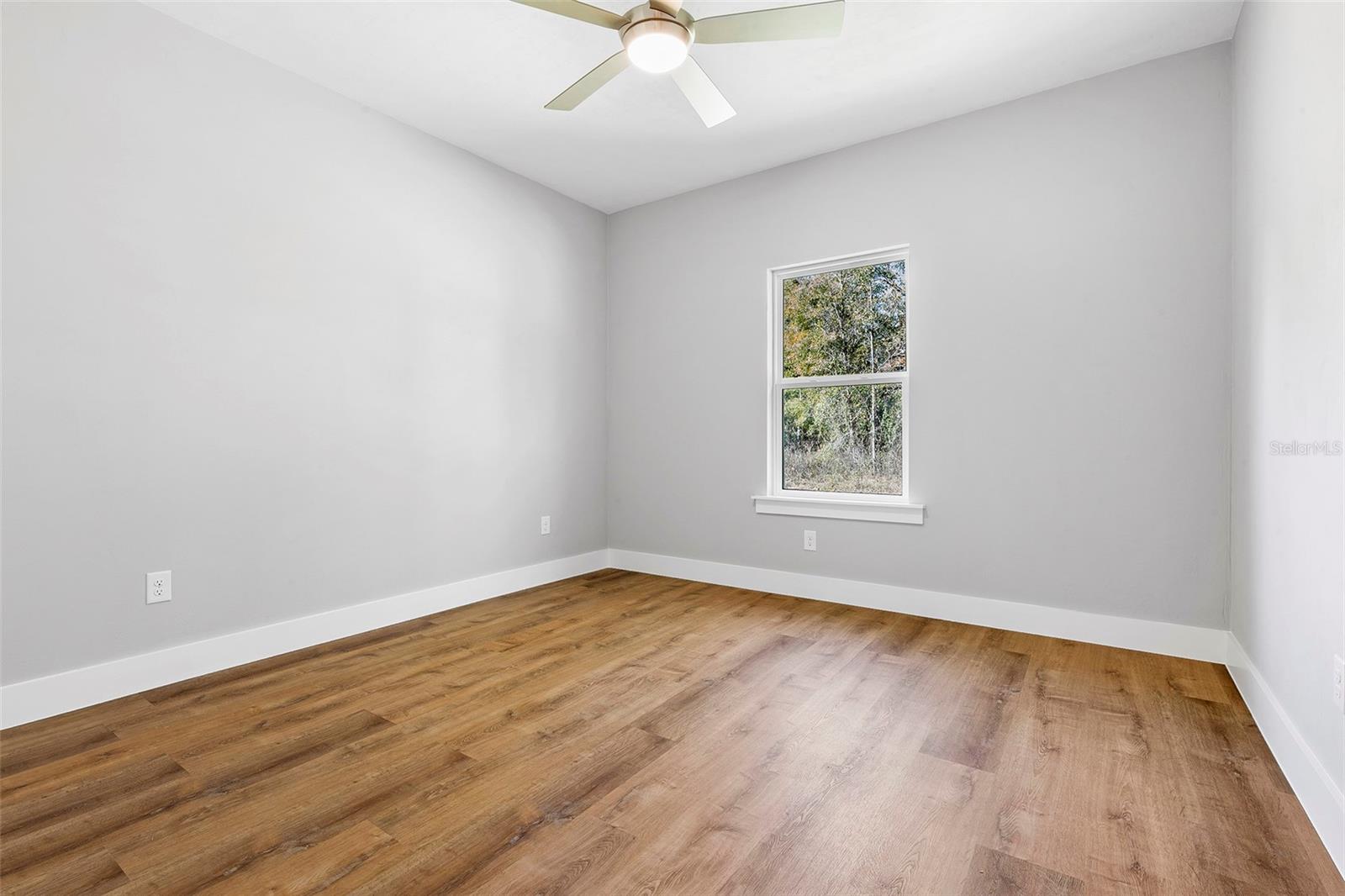 KIMBERLY OAKS - Residential