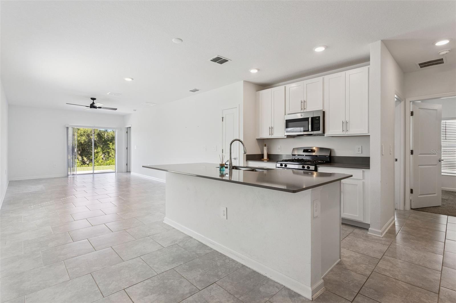 WINDSONG/LEESBURG PH 2 - Residential