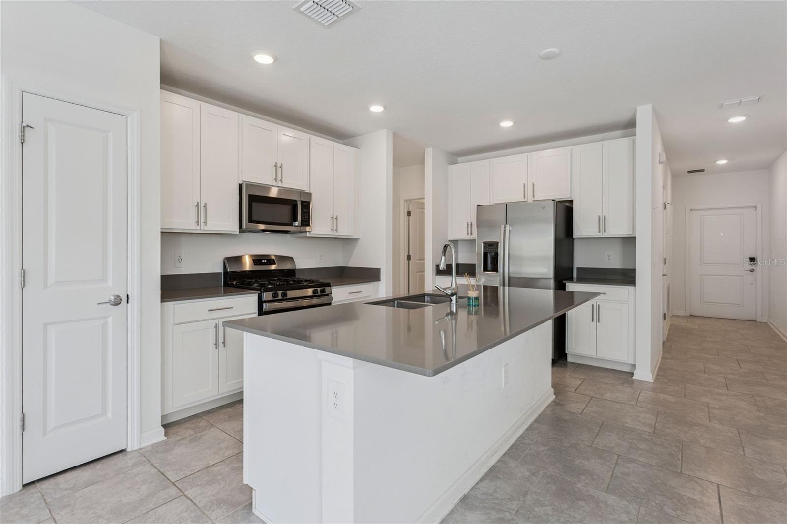 WINDSONG/LEESBURG PH 2 - Residential