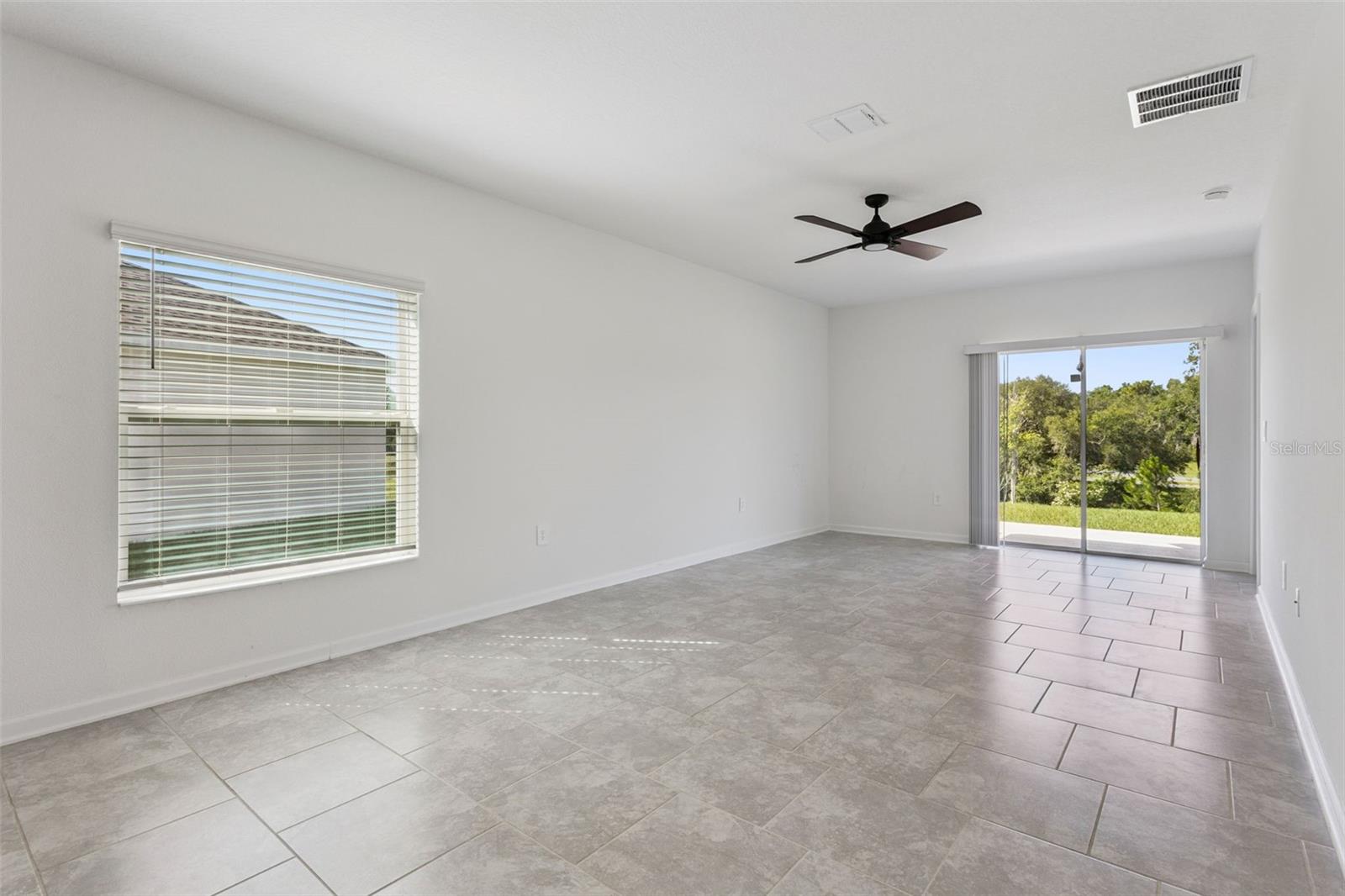 WINDSONG/LEESBURG PH 2 - Residential