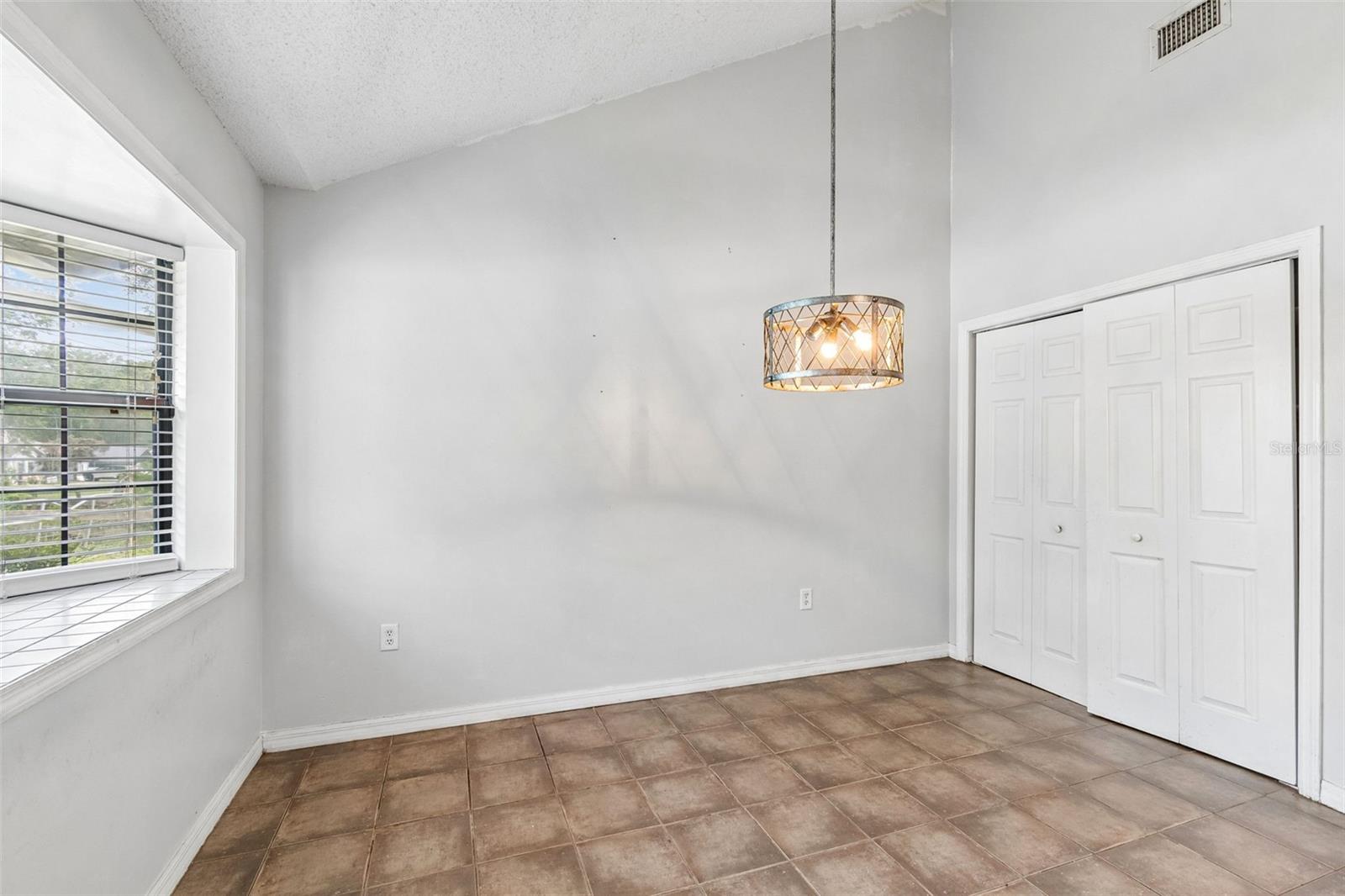 INVERNESS HIGHLANDS WEST - Residential