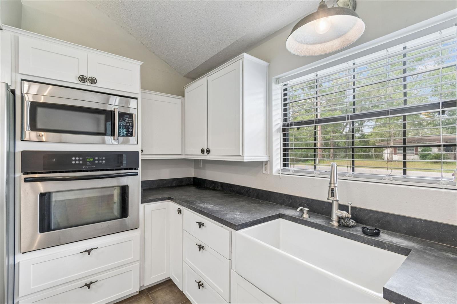 INVERNESS HIGHLANDS WEST - Residential