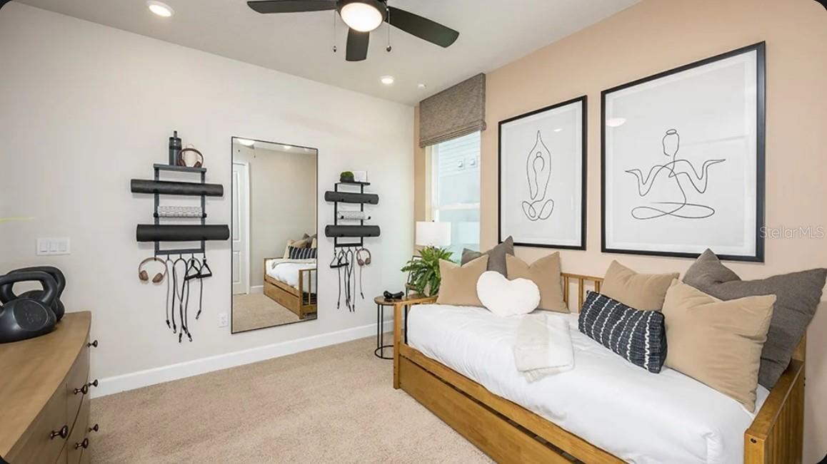 HILLCREST - Residential
