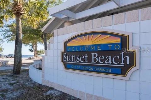 ISLAND CLUB OF TARPON - Residential