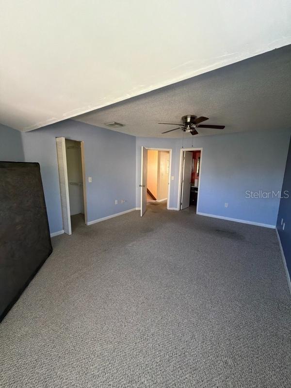 ISLAND CLUB OF TARPON - Residential