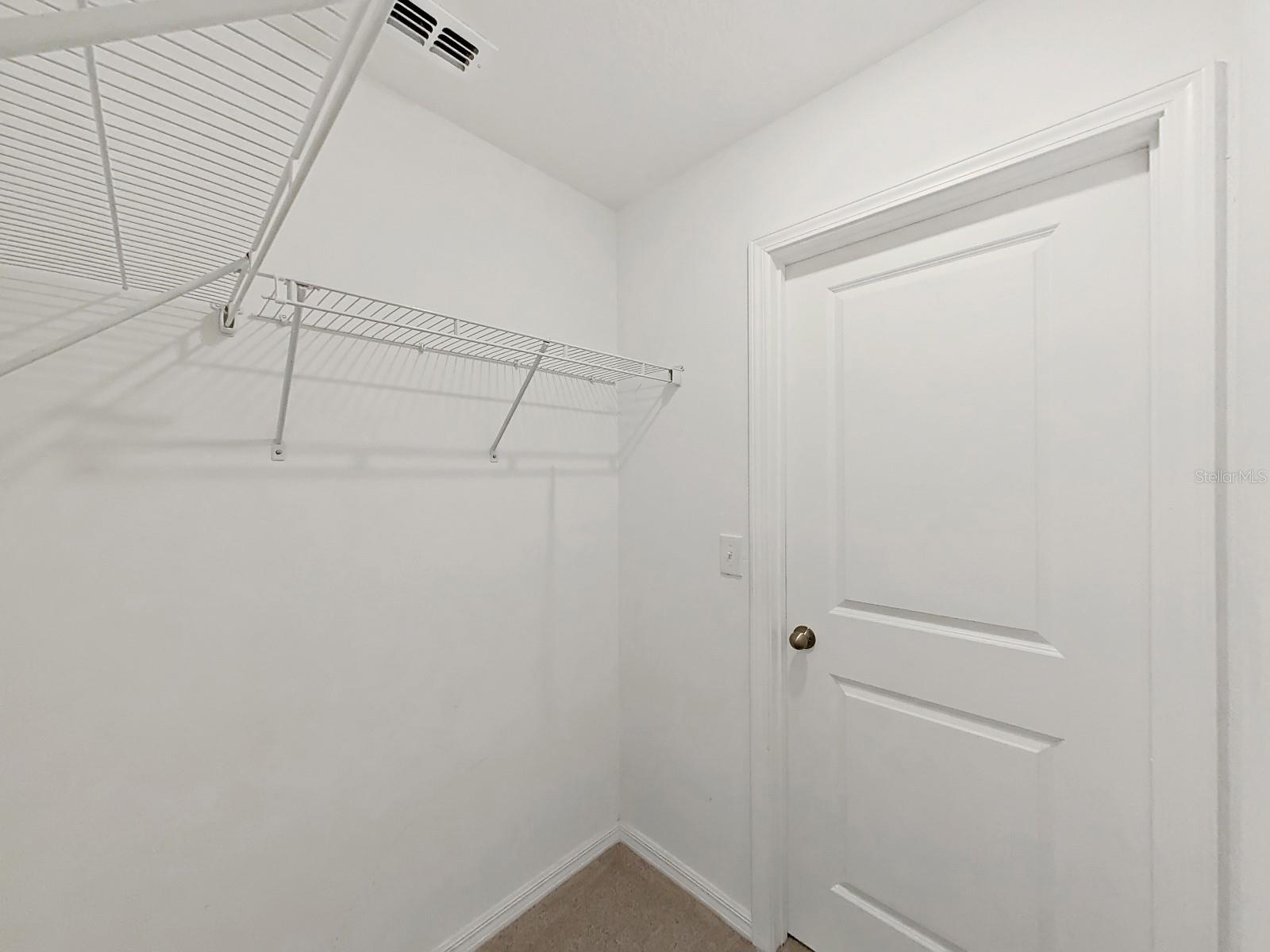 LAKESIDE PH 4 - Residential