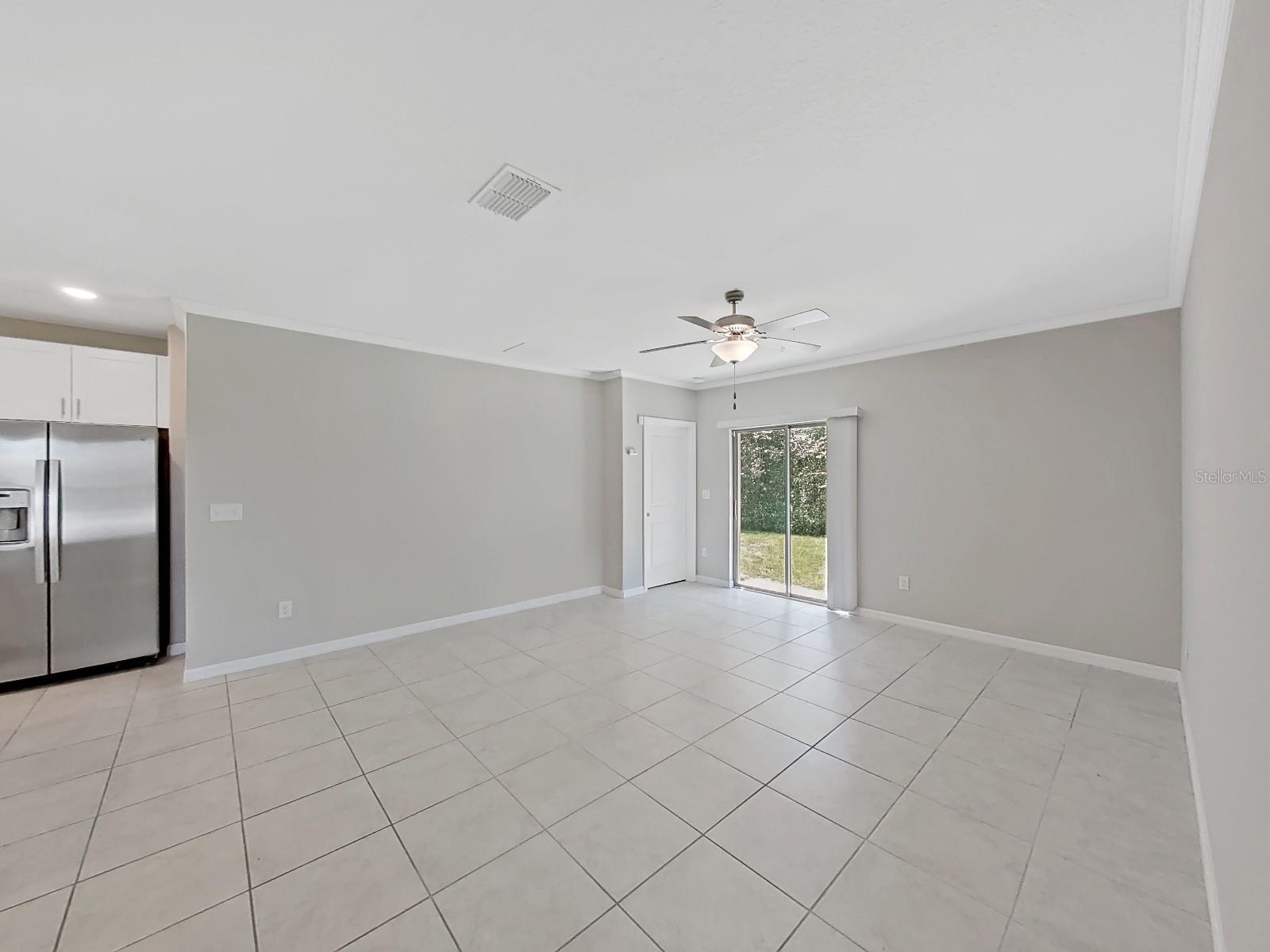 LAKESIDE PH 4 - Residential