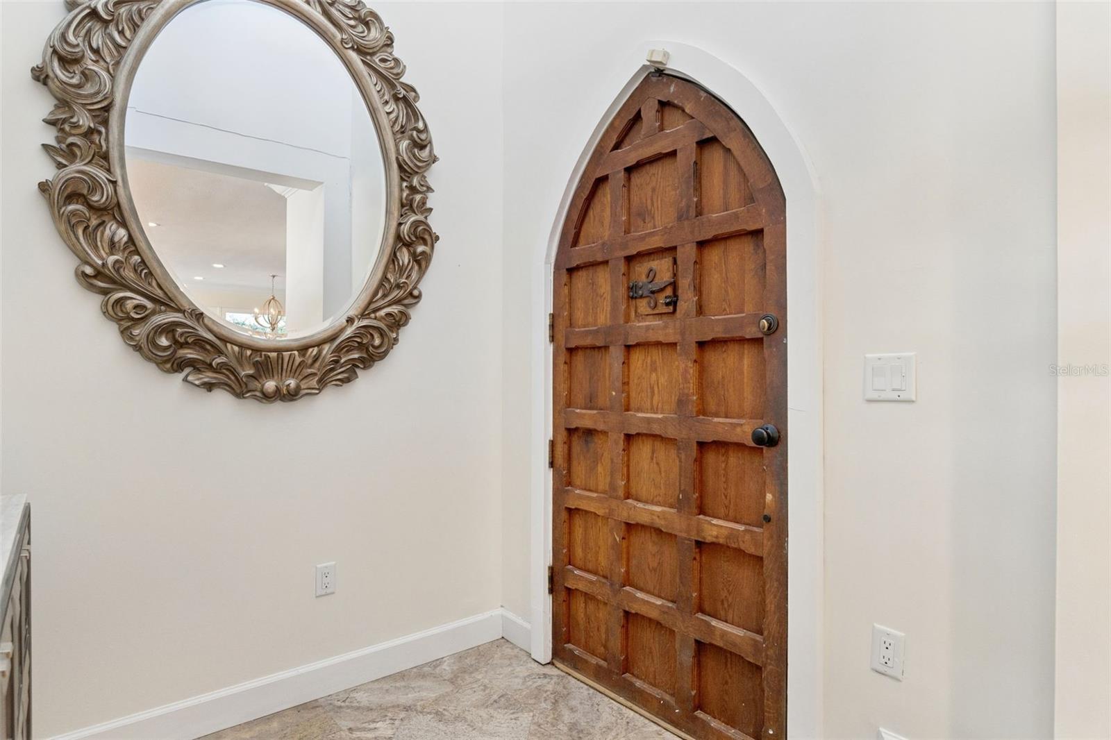 GOTHA TOWN - Residential