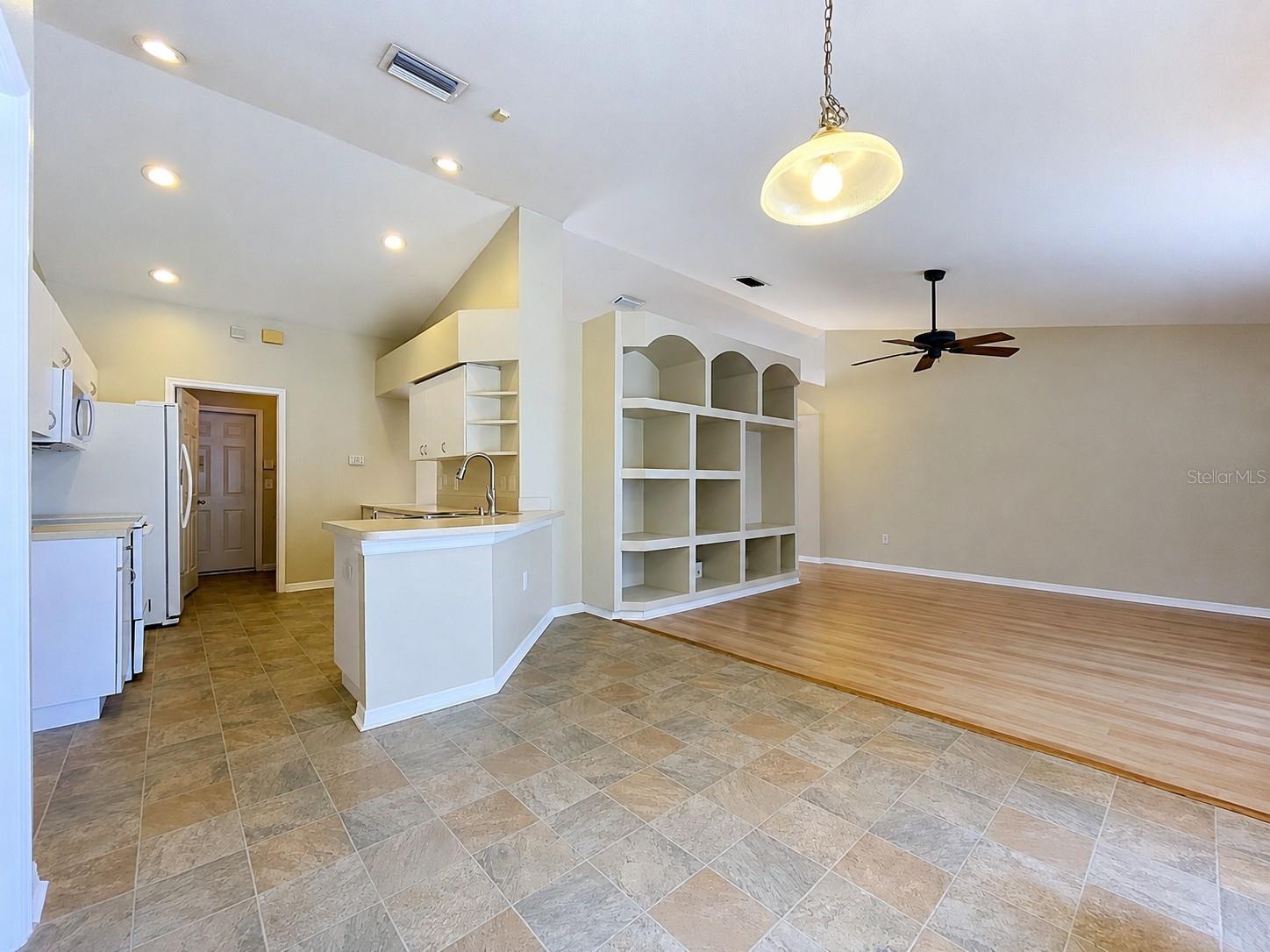 BOYETTE SPGS SEC B UN #10A - Residential