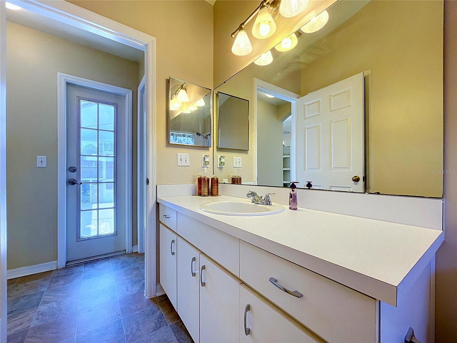 BOYETTE SPGS SEC B UN #10A - Residential