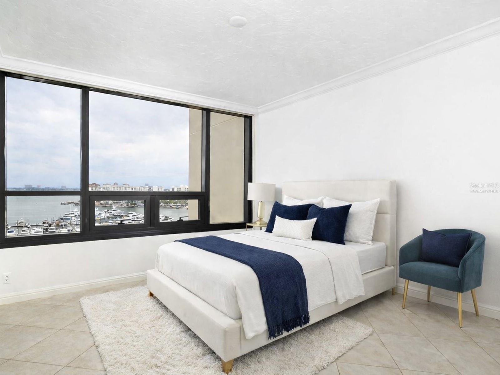 BAY PLAZA - Residential