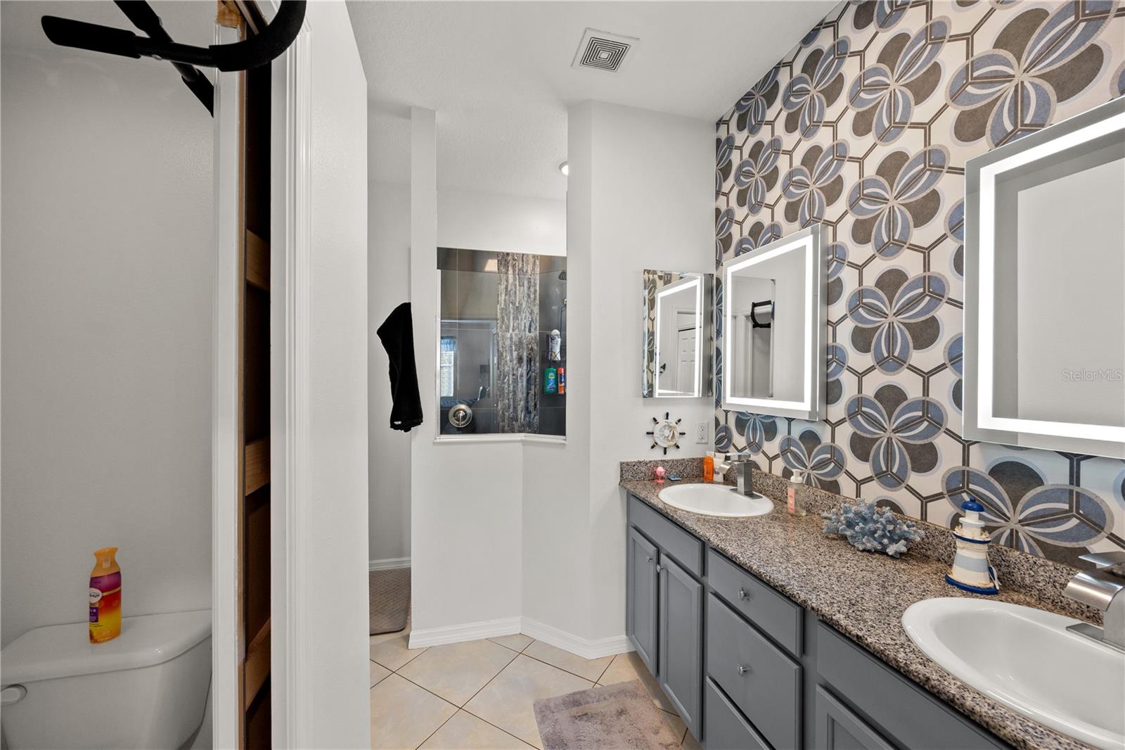 COUNTRY MEADOWS PH II - Residential