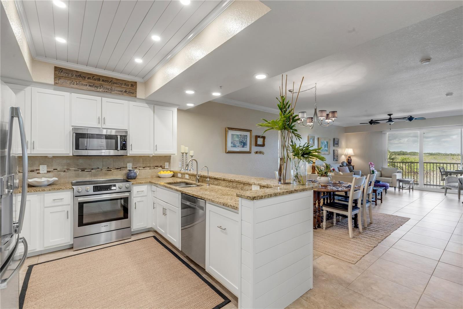 RIVERWALK/CORONADO ISLAND-BLDG - Residential