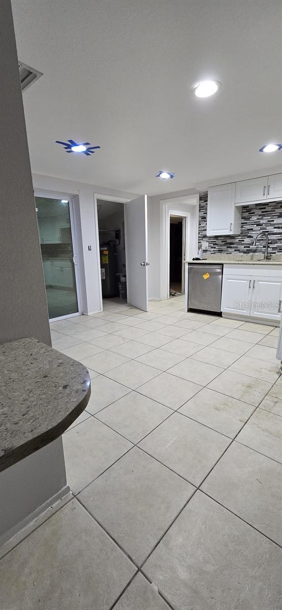 PORT CHARLOTTE SEC 028 - Residential Lease