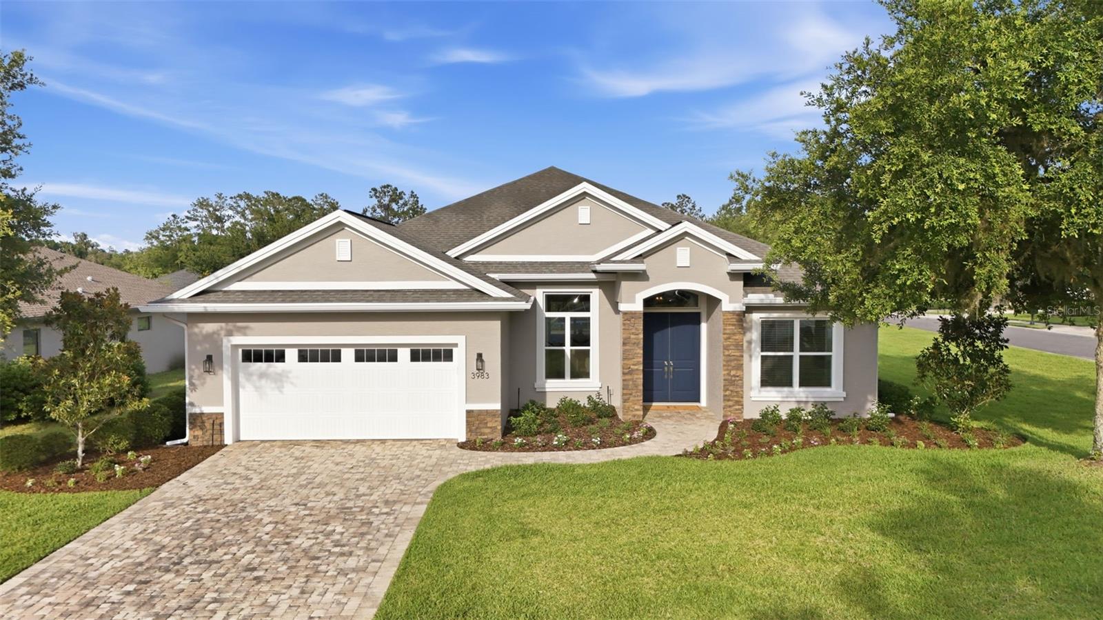 BELLECHASE VILLAS - Residential