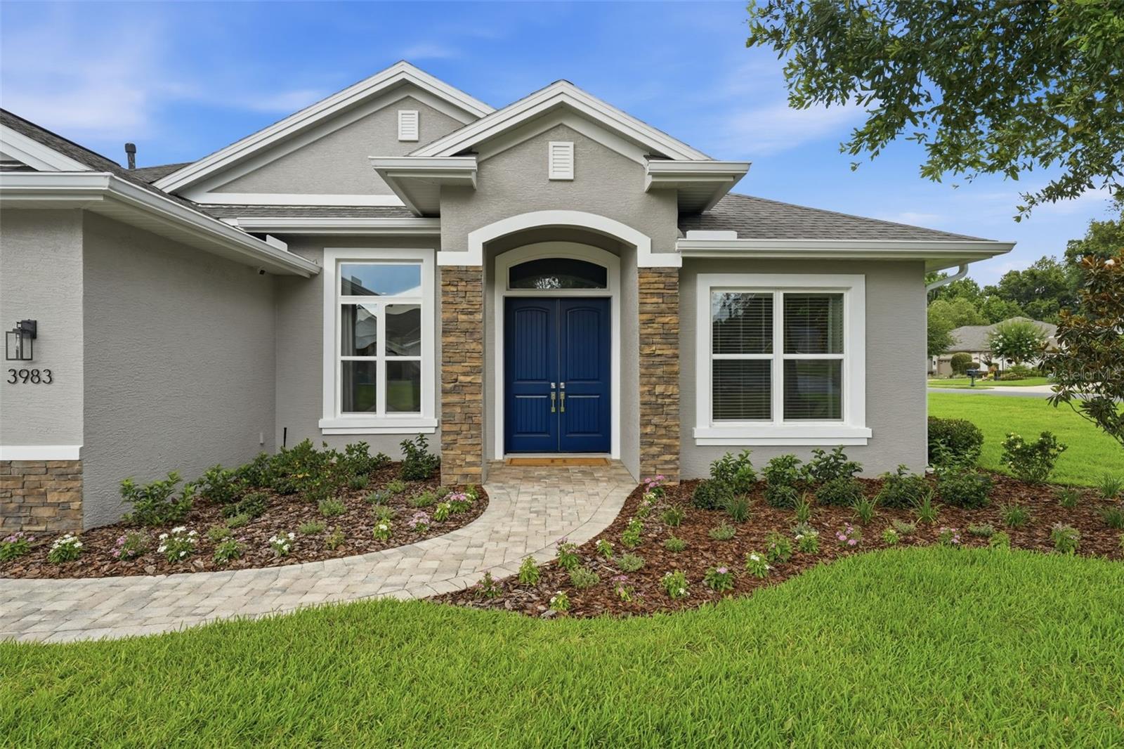 BELLECHASE VILLAS - Residential