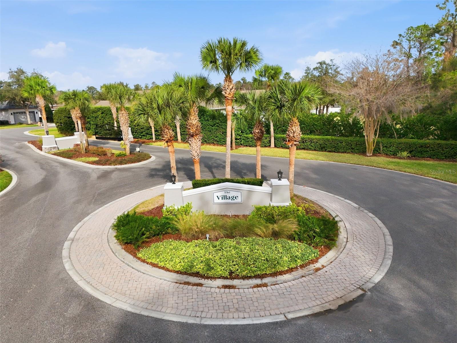 BELLECHASE VILLAS - Residential