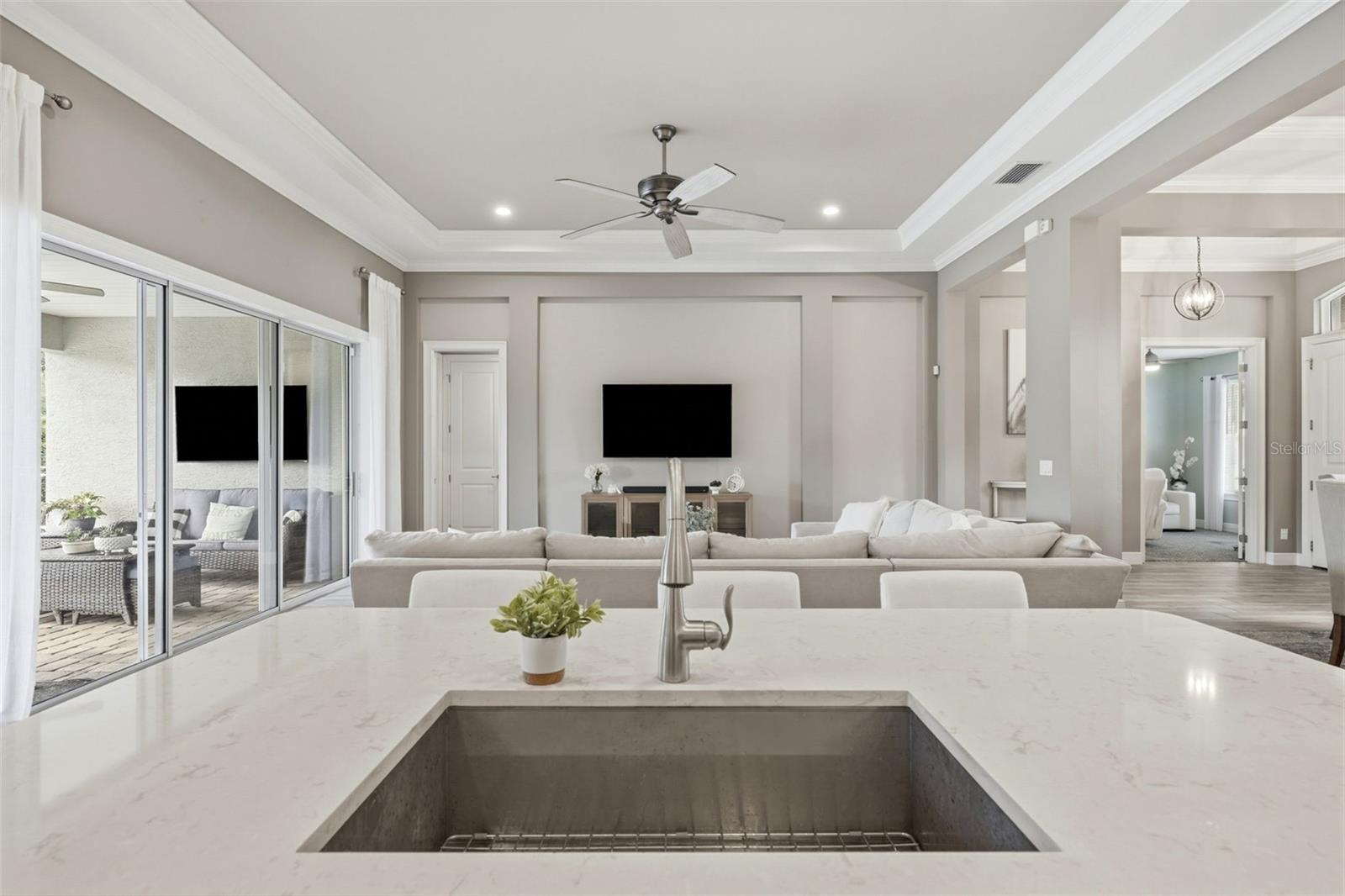 BELLECHASE VILLAS - Residential