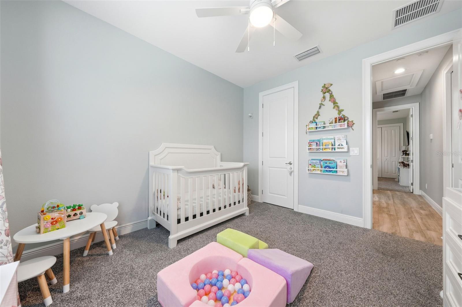 BELLECHASE VILLAS - Residential