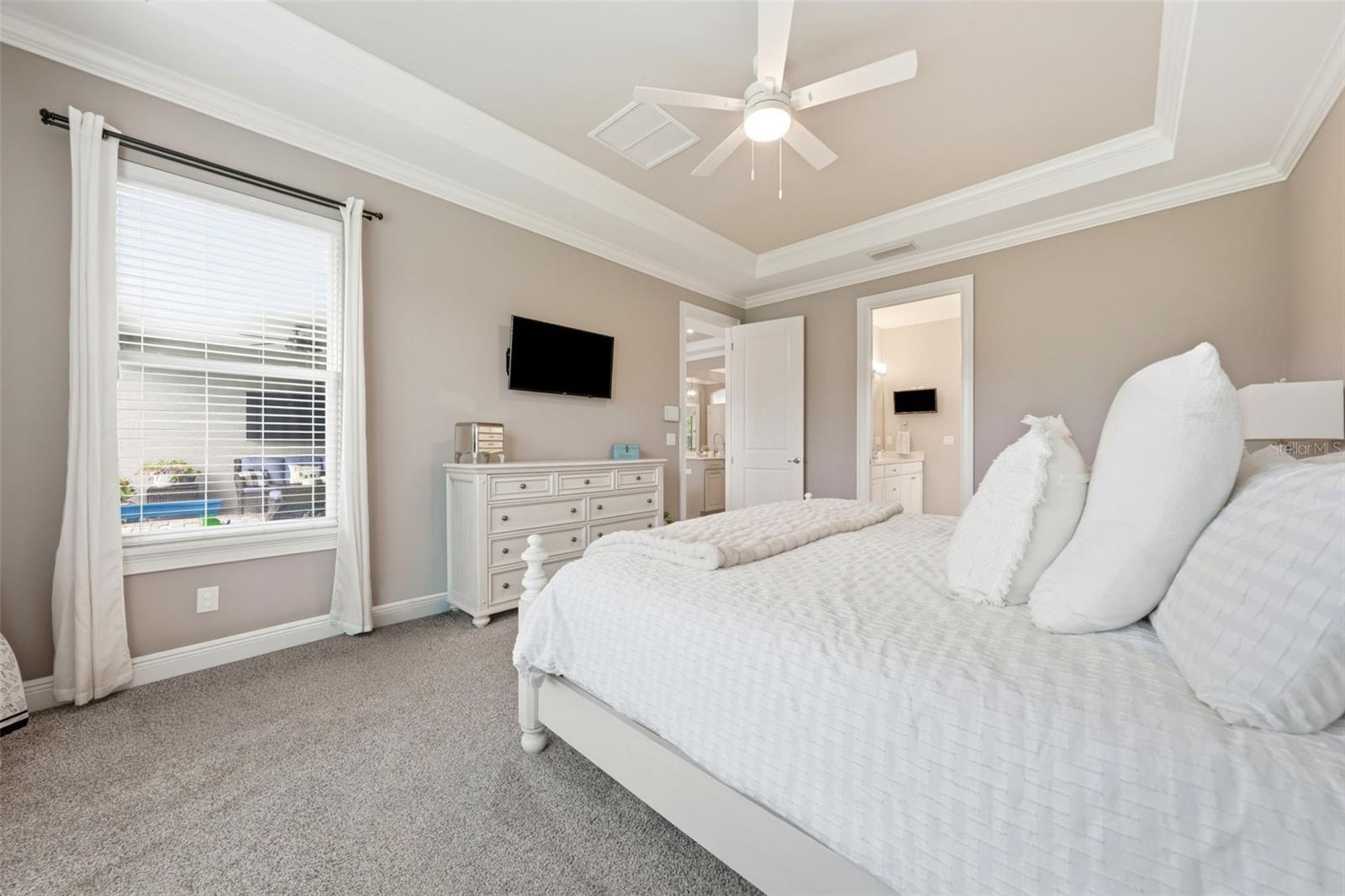BELLECHASE VILLAS - Residential
