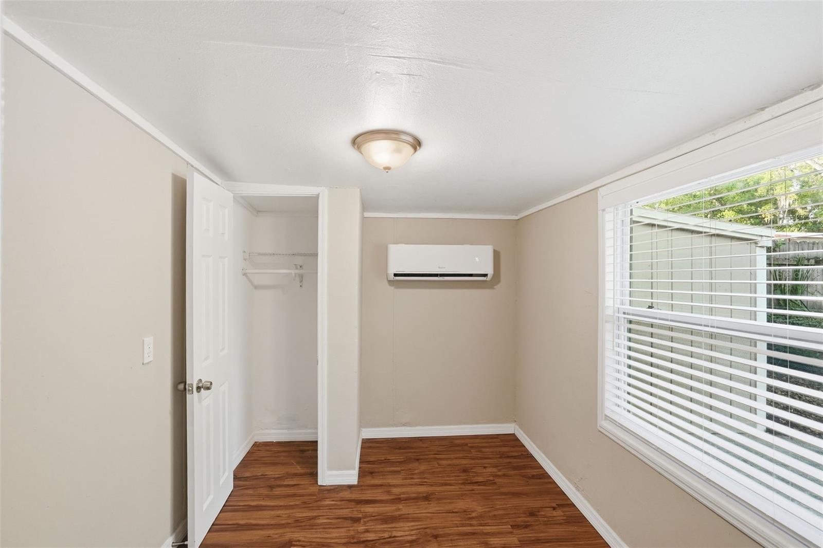 FRUITLAND PARK - Residential