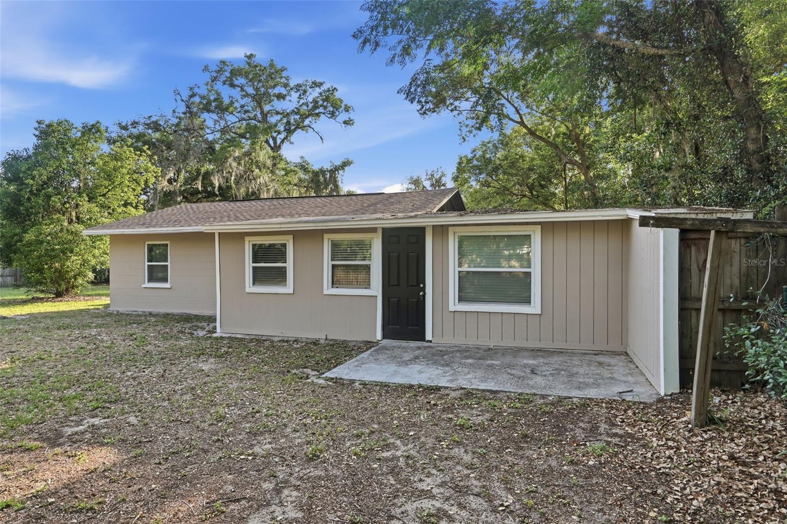 FRUITLAND PARK - Residential